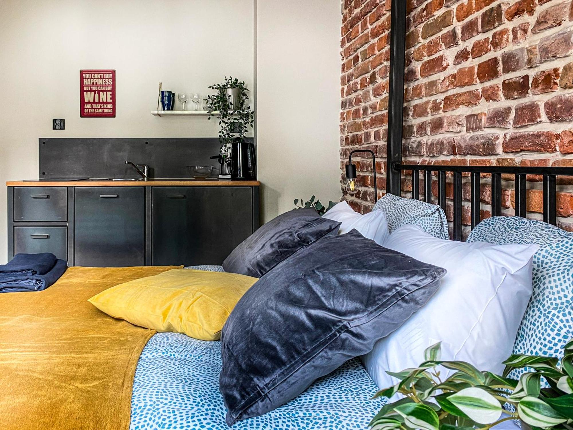 Cozy Apartment With Ac For Couples - Old Town Cracóvia Exterior foto